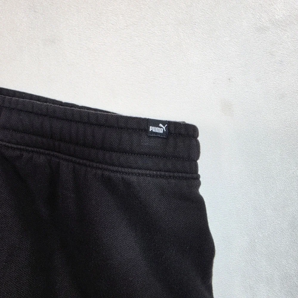 Puma Shorts Men's XL Black Fleece Sweat Athletic Lounge Embossed Logo